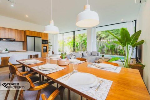 3 bedrooms Villa in Tampaksiring, Gianyar, Indonesia No. 9129 24