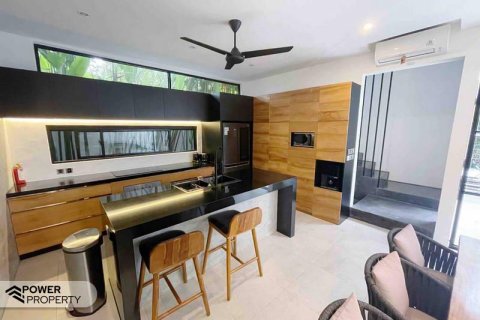 3 bedrooms Villa in Tampaksiring, Gianyar, Indonesia No. 9125 17