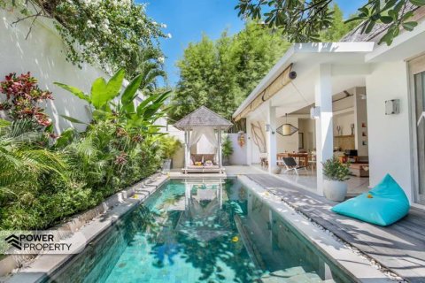 2 bedrooms Villa in Seminyak, Badung, Indonesia No. 9127 13