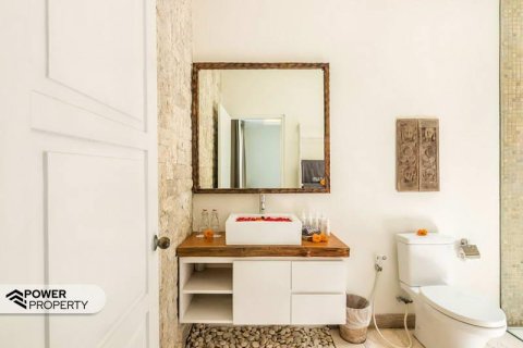 2 bedrooms Villa in Seminyak, Badung, Indonesia No. 9127 5