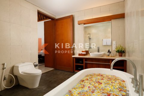 Вилла с 9 спальнями в Canggu, Бадунг, Индонезия № 13000 18