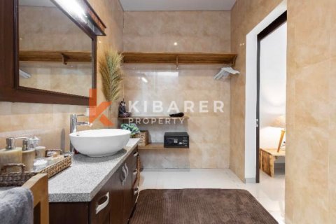 3 bedrooms Villa in Tibubeneng, Badung, Indonesia No. 13005 9