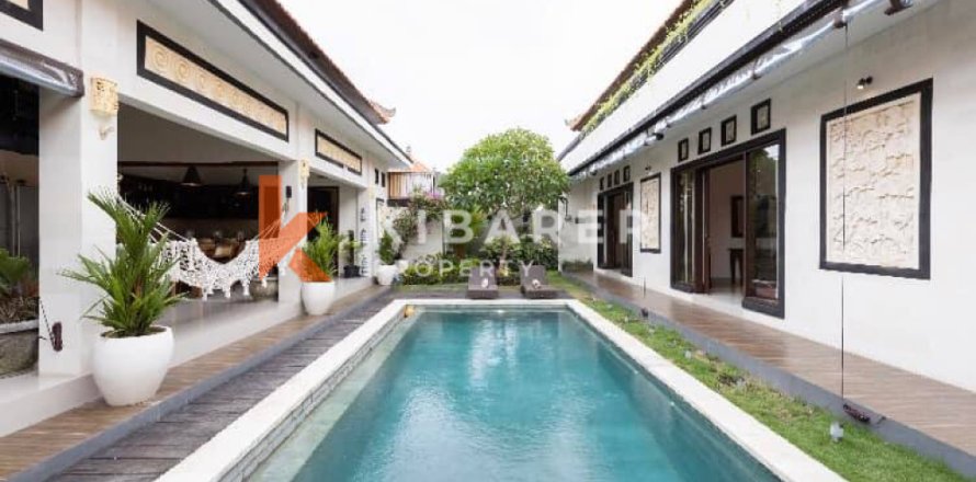 3 bedrooms Villa in Tibubeneng, Badung, Indonesia No. 13005