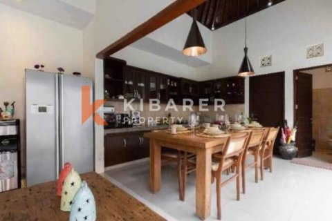3 bedrooms Villa in Tibubeneng, Badung, Indonesia No. 13005 12