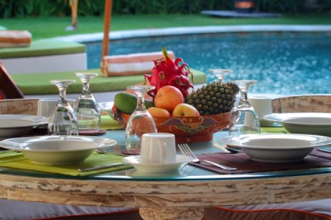 6 bedrooms Villa in Seminyak, Badung, Indonesia No. 1359 3