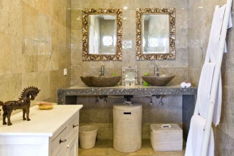 6 bedrooms Villa in Seminyak, Badung, Indonesia No. 1359 15