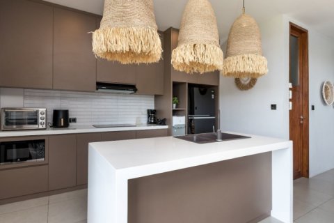 Вилла с 4 спальнями в Canggu, Бадунг, Индонезия № 1280 9