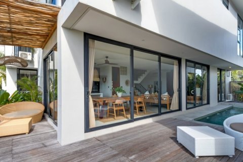 Вилла с 4 спальнями в Canggu, Бадунг, Индонезия № 1280 2