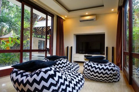 Вилла с 4 спальнями в Seminyak, Бадунг, Индонезия № 245 14