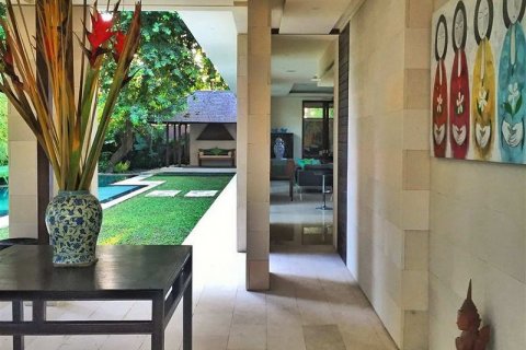 Вилла с 4 спальнями в Seminyak, Бадунг, Индонезия № 245 13