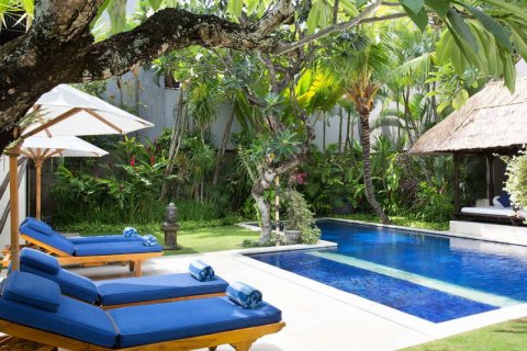 4 bedrooms Villa in Seminyak, Badung, Indonesia No. 247 14