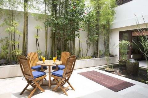 4 bedrooms Villa in Seminyak, Badung, Indonesia No. 247 13