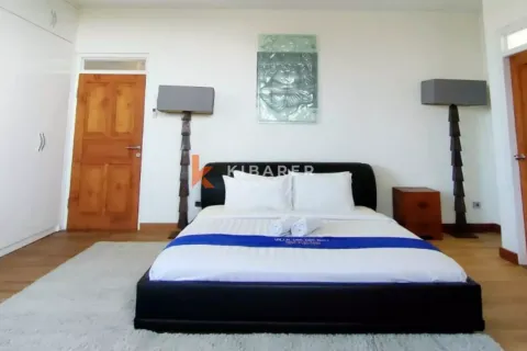 5 bedrooms Villa in Kuta, Badung, Indonesia No. 11953 7
