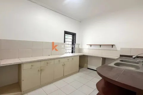 4 bedrooms Villa in Kerobokan, Badung, Indonesia No. 11947 14