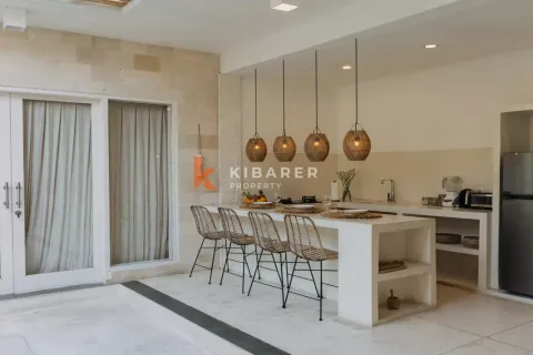 3 bedrooms Villa in Tibubeneng, Badung, Indonesia No. 11950 4