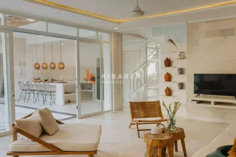 3 bedrooms Villa in Tibubeneng, Badung, Indonesia No. 11950 5