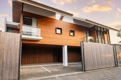 4 bedrooms Villa in South Denpasar, Denpasar, Indonesia No. 13156