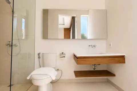 4 bedrooms Villa in South Denpasar, Denpasar, Indonesia No. 13155 17