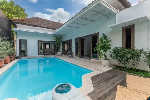 2 bedrooms Villa in Kerobokan, Badung, Indonesia No. 10701 3