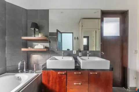 2 bedrooms Villa in Kerobokan, Badung, Indonesia No. 10701 29