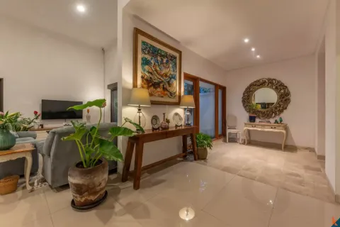 2 bedrooms Villa in Kerobokan, Badung, Indonesia No. 10701 11