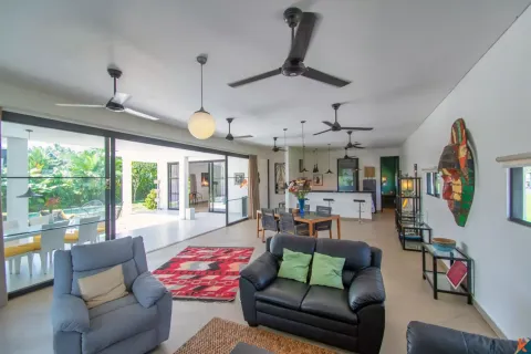 2 bedrooms Villa in Ubud, Gianyar, Indonesia No. 10699 8