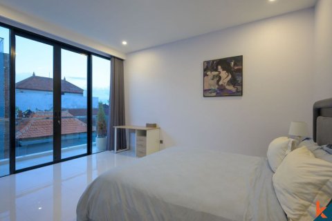 3 bedrooms Villa in Denpasar, Indonesia No. 11272 11