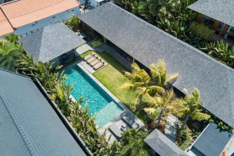 3 bedrooms Villa in Canggu, Badung, Indonesia No. 11274 22