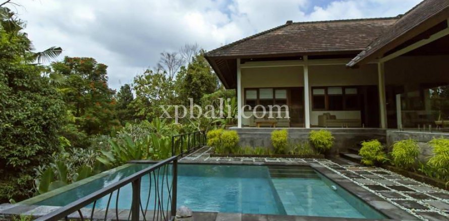 4 bedrooms Villa in Tabanan, Indonesia No. 373