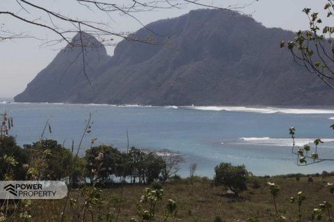2476m2 Land in West Sumbawa, Indonesia No. 370