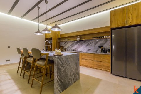 3 bedrooms Villa in Badung, Indonesia No. 11305 4