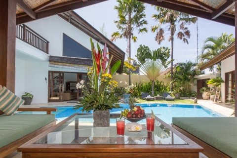 3 bedrooms Villa in Seminyak, Badung, Indonesia No. 1147 19