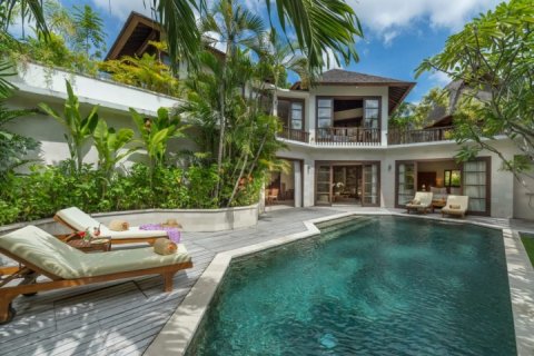 2 bedrooms Villa in Seminyak, Badung, Indonesia No. 1143 12