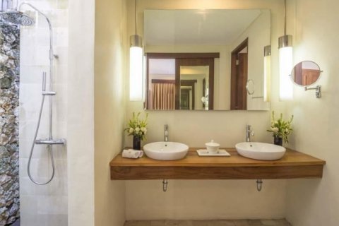 2 bedrooms Villa in Seminyak, Badung, Indonesia No. 1143 8