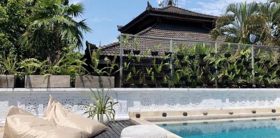 Вилла с 9 спальнями в Легиан, Kuta, Бадунг, Индонезия № 7745