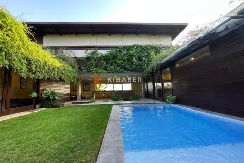 3 bedrooms Villa in Kediri, Indonesia No. 12745