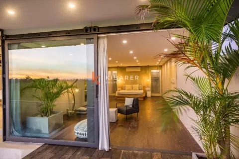 4 bedrooms Villa in Kediri, Indonesia No. 12744 8