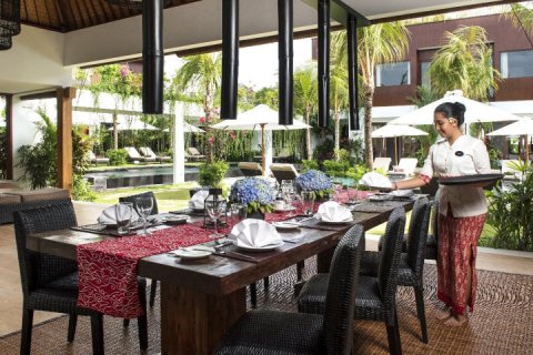 Вилла с 10 спальнями в Seminyak, Бадунг, Индонезия № 8727 7