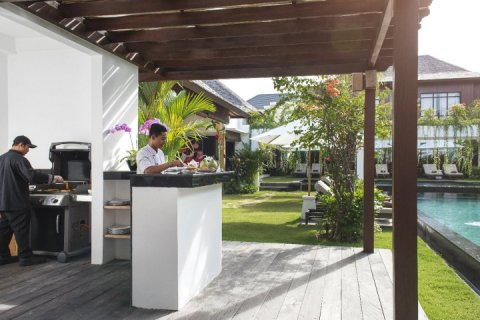 Вилла с 10 спальнями в Seminyak, Бадунг, Индонезия № 8727 16