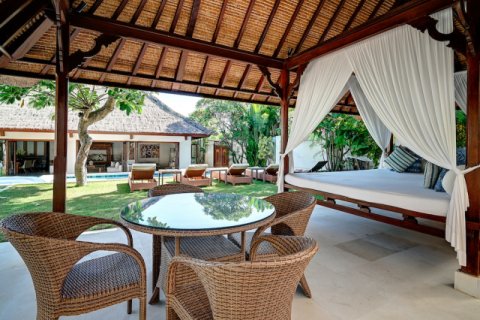 Вилла с 5 спальнями в Seminyak, Бадунг, Индонезия № 8728 17