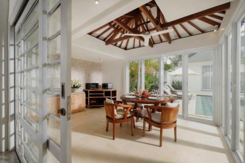 Вилла с 5 спальнями в Seminyak, Бадунг, Индонезия № 8730 7