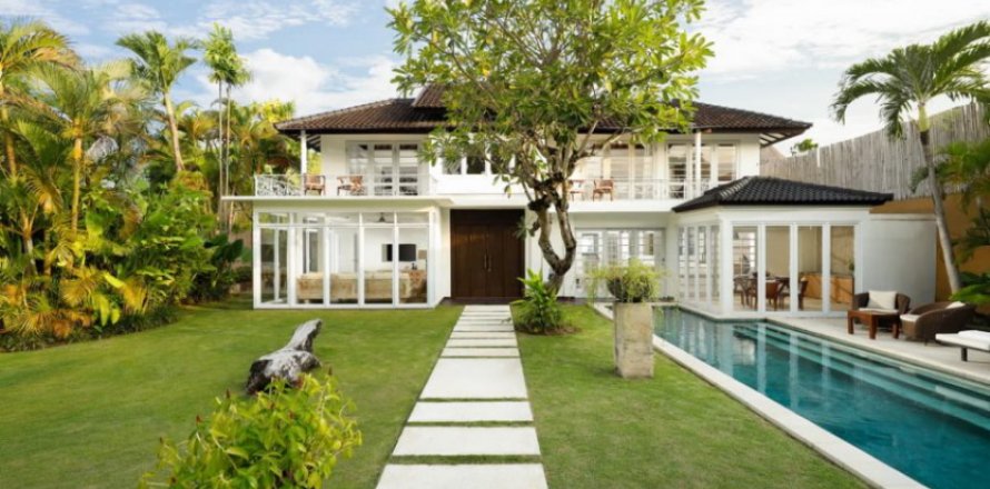Вилла с 5 спальнями в Seminyak, Бадунг, Индонезия № 8730