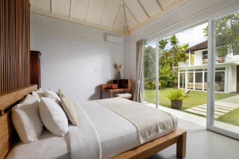 Вилла с 5 спальнями в Seminyak, Бадунг, Индонезия № 8730 12