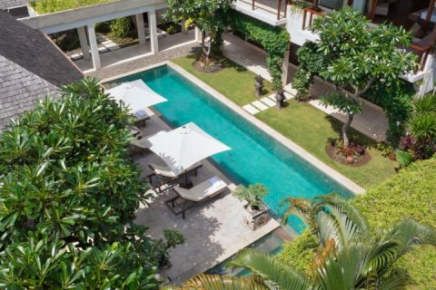 Вилла с 5 спальнями в Seminyak, Бадунг, Индонезия № 8729
