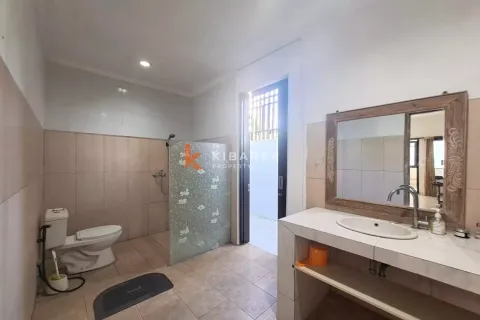 3 bedrooms Villa in Kerobokan, Badung, Indonesia No. 12377 16