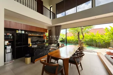 4 bedrooms Villa in Canggu, Badung, Indonesia No. 12375 3
