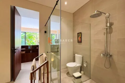 4 bedrooms Villa in Canggu, Badung, Indonesia No. 12375 26