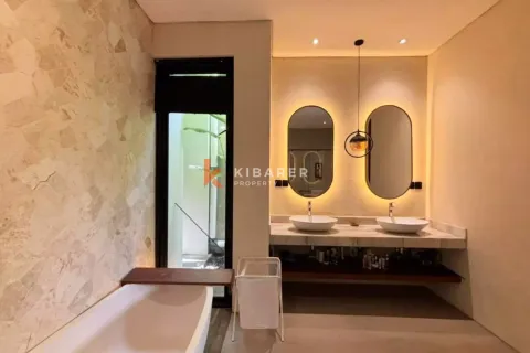 4 bedrooms Villa in Canggu, Badung, Indonesia No. 12375 27