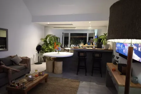 2 bedrooms Villa in Kerobokan, Badung, Indonesia No. 12487 3
