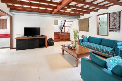 Вилла с 4 спальнями в Seminyak, Бадунг, Индонезия № 8740 7